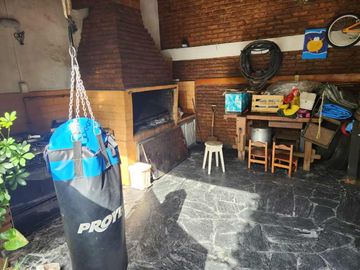 Casa para 2 Familias en venta en Ramos Mejia Sur