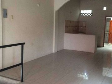 Aplica ISSFA, Duran(Cdl.El Dorado) Venta casa con local y 2 Dpto.