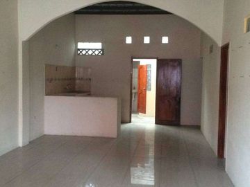 Aplica ISSFA, Duran(Cdl.El Dorado) Venta casa con local y 2 Dpto.
