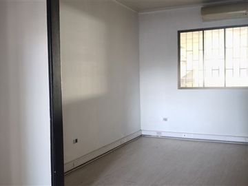 Local Comercial en arriendo en Recoleta el salto