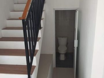 rumah SEMI VILLA VIEW KOTA BANDUNG di jatinangor
