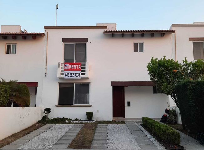 Foto SE RENTA CASA EN CENTRO SUR QUERETARO