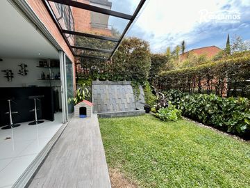 casa en venta en benedictinos. Cod V11210