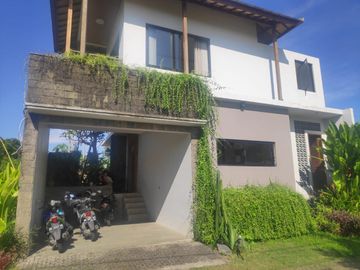 VILLA TERBAIK DI UBUD BALI AKSES JALAN LEBAR DEKAT PUSAT CENTRAL UBUD