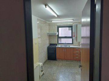 Excelente Departamento APTO PROFESIONAL