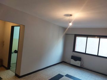 Excelente Departamento APTO PROFESIONAL