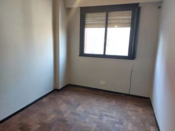 Excelente Departamento APTO PROFESIONAL