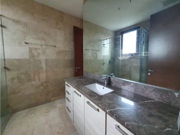 APARTAMENTO  EN VENTA SANTA MARA 411M2