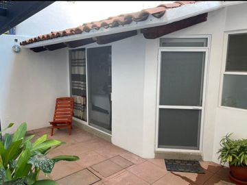 Casa con vista al mar, alberca, tina, palapa, acceso al mar, recamara independie