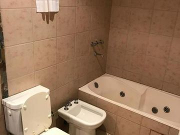 DEPARTAMENTO DE TRES AMBIENTES EN ADROGUE