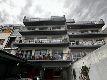 DEPARTAMENTO DE TRES AMBIENTES EN ADROGUE