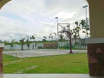 Land For Sale in Santa Rosa Laguna near Nuvali, Paseo, Coca cola, Enchanted, Green field, Tagaytay, Batangas