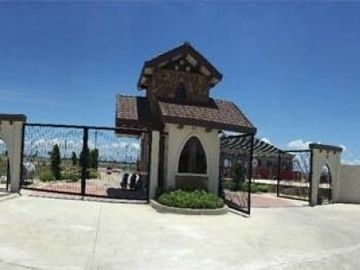 Land For Sale in Santa Rosa Laguna near Nuvali, Paseo, Coca cola, Enchanted, Green field, Tagaytay, Batangas