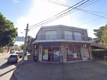 Castelar Norte Avellaneda y Alem Amplio 4 ambientes