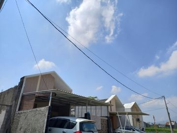 Rumah 2 lantai harga 1 lantai termurah seCiomas Bogor