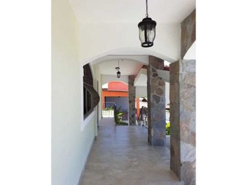 VENDO CASA EN SAN CARLOS