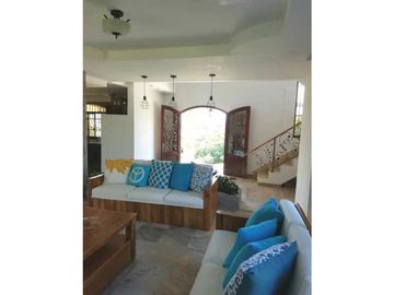VENDO CASA EN SAN CARLOS