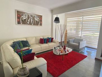 ALVARO CASANOVA PONIENTE (CONDOMINIO MUY SEGURO LAS PIRCAS)