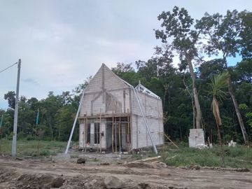 Rumah Mewah Konsep Model Eropa Di Utara Prambanan