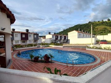 casa en venta en pueblo de paja. Cod V28217
