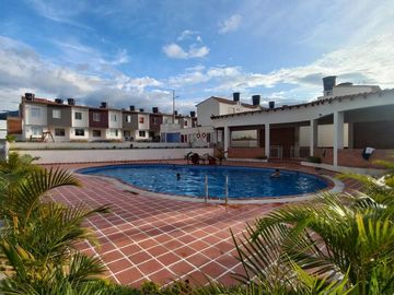 casa en venta en pueblo de paja. Cod V28217