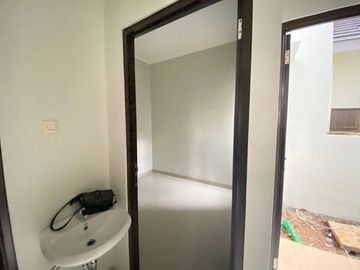 Promo DP 5%!! Hunian Exclusive Dengan Harga Yang Terjangkau dekat GDC & stasiun Depok lama Free ac