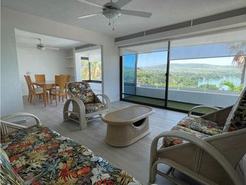 PENTHOUSE EN VENTA CON VISTA AL LAGO