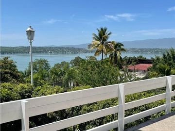 PENTHOUSE EN VENTA CON VISTA AL LAGO