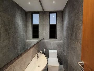 DIJUAL RUMAH DI JL.LOKA INDAH PANCORAN JAKARTA SELATAN
