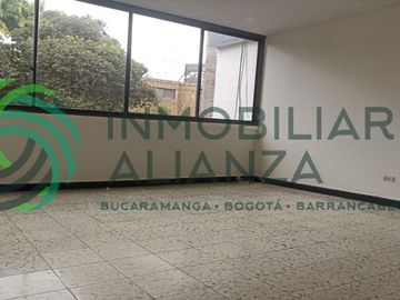 apartamento en venta en cabecera del llano. Cod V61827