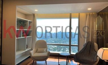 3 BR Condo Unit for Sale in Horizons Home BGC, Taguig City
