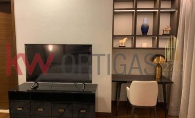 3 BR Condo Unit for Sale in Horizons Home BGC, Taguig City