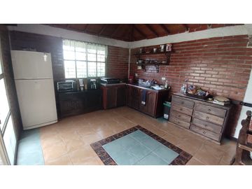 VENTA DE FINCA PEQUEÑA EN SALENTO, QUINDO, COLOMBIA