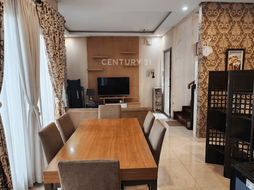 Dijual Rumah Full Furnished Ada Pool Di Metland Menteng