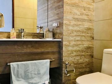 Departamento en Venta en Metro Los Dominicos - 3 estacionamientos