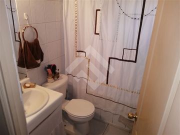 Casa en Venta en Rojas Magallanes / Sánchez Fontecilla