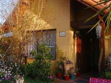 Casa en Venta en Rojas Magallanes / Sánchez Fontecilla