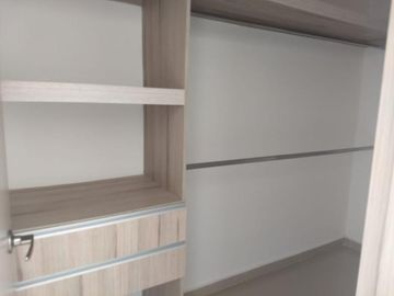 apartamento en venta en nuevo horizonte. Cod V97830