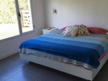 Exclusiva Casa-Quinta con Pileta - Gran parque - 3 amb!! Barrio 4 Robles