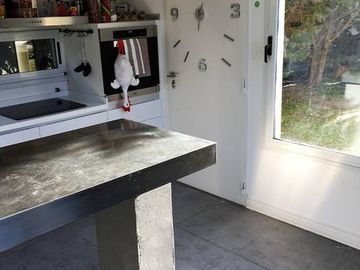 Exclusiva Casa-Quinta con Pileta - Gran parque - 3 amb!! Barrio 4 Robles