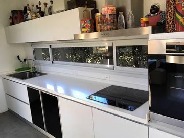Exclusiva Casa-Quinta con Pileta - Gran parque - 3 amb!! Barrio 4 Robles