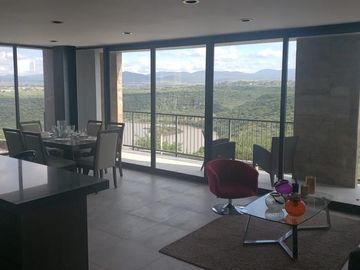 VENTA DE DEPARTAMENTO EN CAÑADAS DEL LAGO