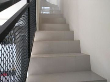 Rumah Ready Stock di Cihanjuang Cimahi 2 Lantai