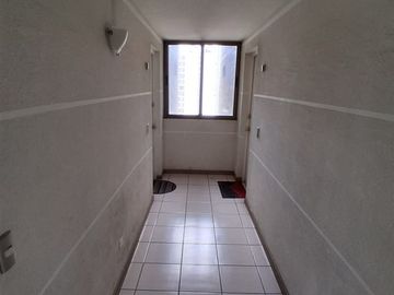 Departamento en venta de 1 dorm. en Estación Central