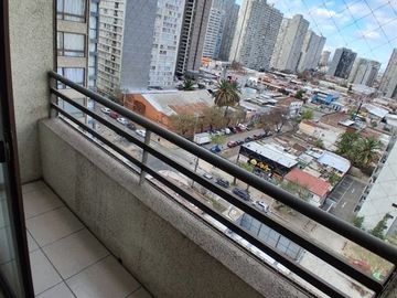 Departamento en venta de 1 dorm. en Estación Central
