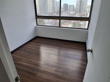 Departamento en venta de 1 dorm. en Estación Central
