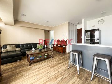 Se Vende Lindo Dpto Nuevo En El Corazon De Miraflores                                                 Av. Benavides Cdra 7