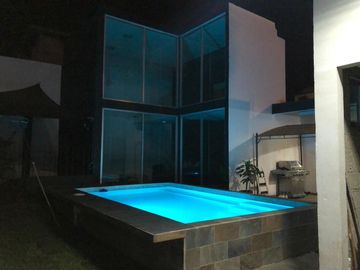 Casa Sola en Ahuatepec, Cuernavaca, Morelos/ CAEN-673-Cs