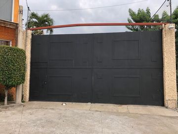 Casa Sola en Ahuatepec, Cuernavaca, Morelos/ CAEN-673-Cs