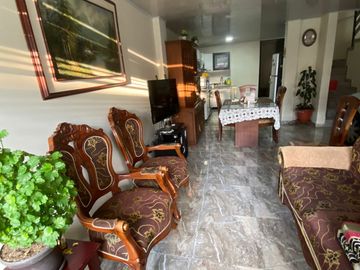 casa en venta en barrio granada. Cod V408433